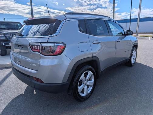 2022 Jeep Compass Latitude