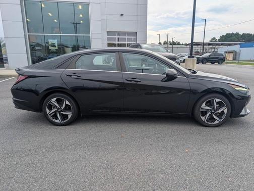 2021 Hyundai ELANTRA HEV Limited