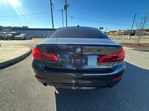 2019 BMW 530 i xDrive