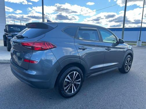 2019 Hyundai TUCSON SE