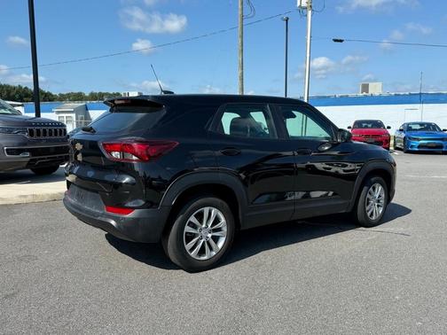 2023 Chevrolet Trailblazer LS