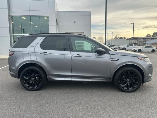 2023 Land Rover Discovery Sport R-Dynamic SE