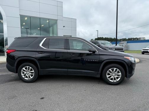 2021 Chevrolet Traverse LS