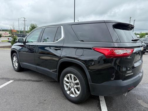 2021 Chevrolet Traverse LS