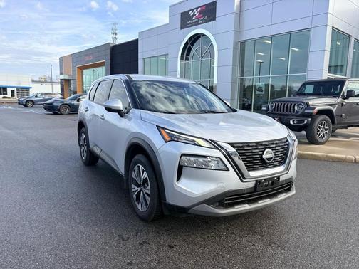 2022 Nissan Rogue SV