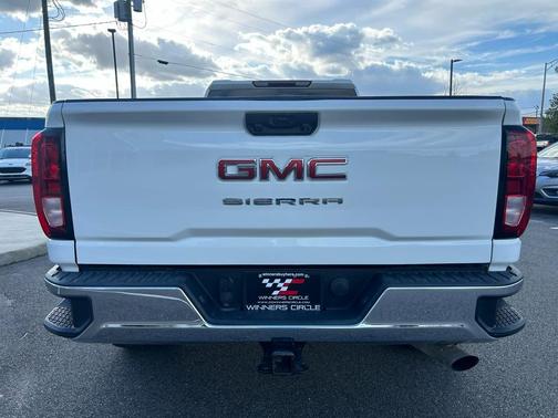 2023 GMC Sierra 3500 Pro