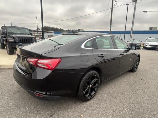 2022 Chevrolet Malibu LT