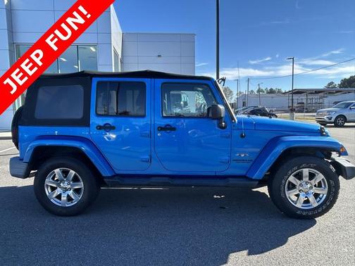 2016 Jeep Wrangler Unlimited Sahara