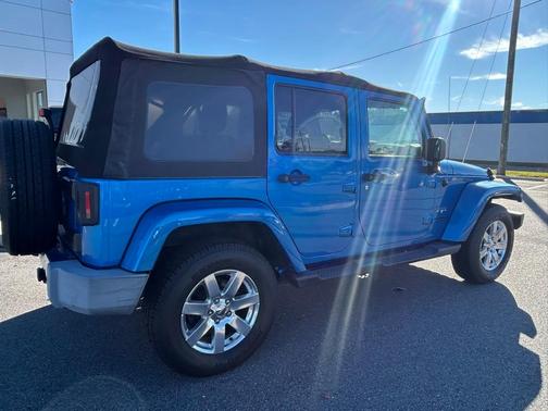 2016 Jeep Wrangler Unlimited Sahara