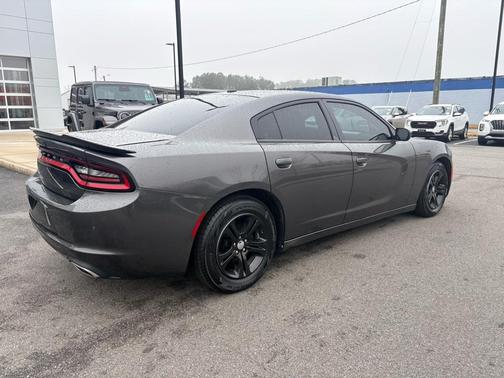 2020 Dodge Charger SXT