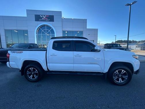 2019 Toyota Tacoma TRD Sport