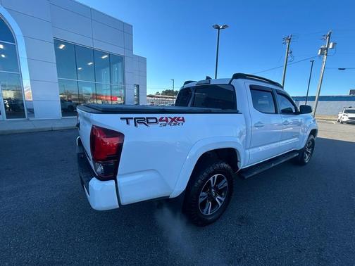 2019 Toyota Tacoma TRD Sport