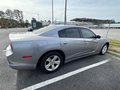 2014 Dodge Charger SE