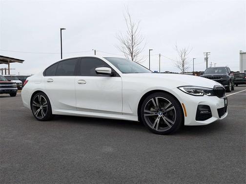 2020 BMW 330 i xDrive