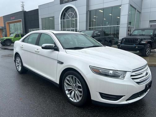 2016 Ford Taurus Limited