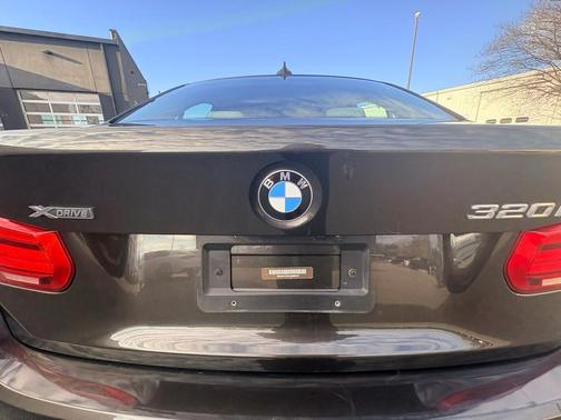 2016 BMW 320 i xDrive