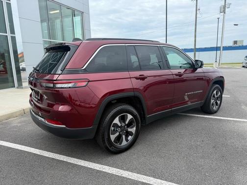 2024 Jeep Grand Cherokee 4xe Base