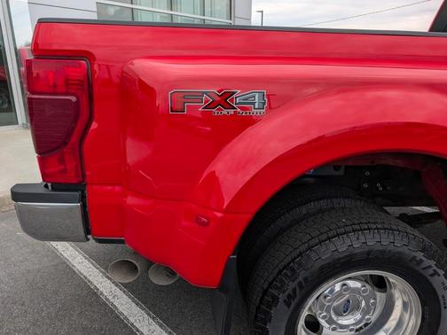 2022 Ford F-350 Lariat Super Duty