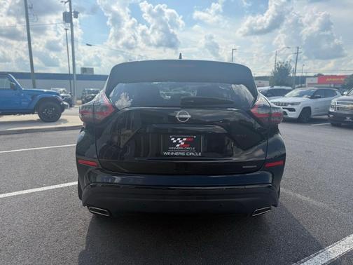 2024 Nissan Murano SV