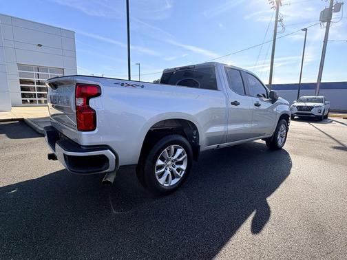 2020 Chevrolet Silverado 1500 Custom