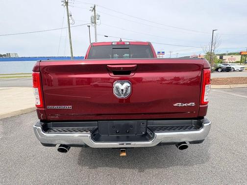 Delmonico Red Pearlcoat 2022 RAM 1500 Big Horn