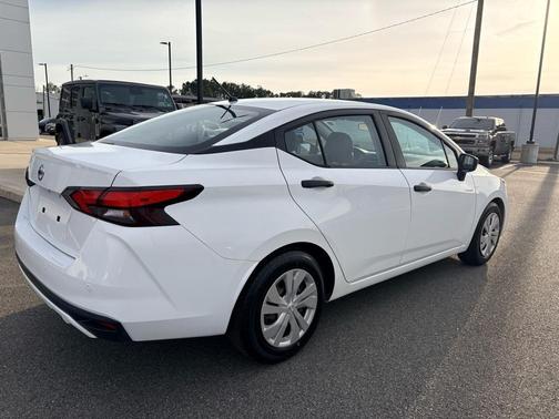 2020 Nissan Versa S