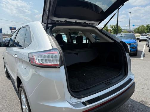 2018 Ford Edge SE