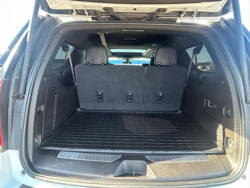 2021 Chevrolet Suburban RST