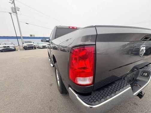 2017 RAM 1500 Tradesman/Express