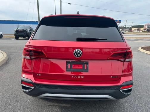 2022 Volkswagen Taos 1.5T SE