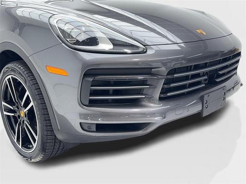 2022 Porsche Cayenne Platinum Edition