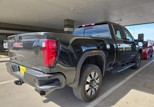 2024 GMC Sierra 2500 Denali