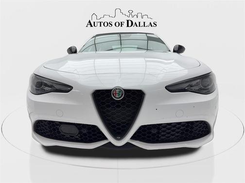 2023 Alfa Romeo Giulia Veloce AWD