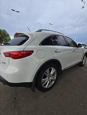 2012 INFINITI FX35 Base