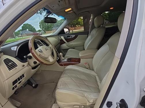 2012 INFINITI FX35 Base
