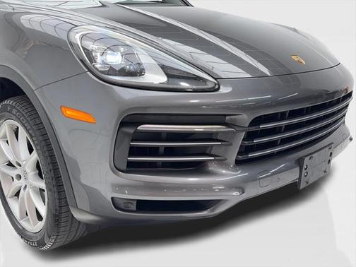 2019 Porsche Cayenne Base