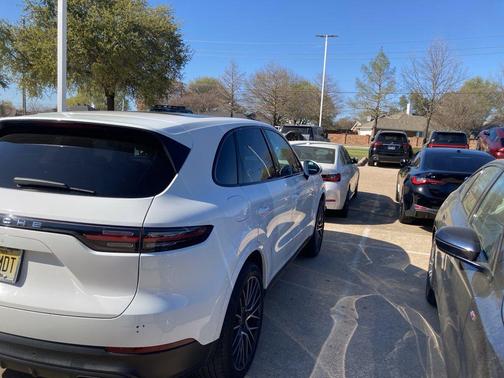 2020 Porsche Cayenne Cayenne