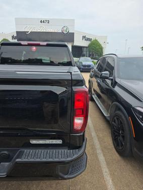 Onyx Black 2025 GMC Sierra 1500 Elevation