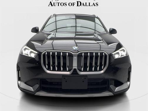 Black Sapphire Metallic 2025 BMW X1 xDrive28i