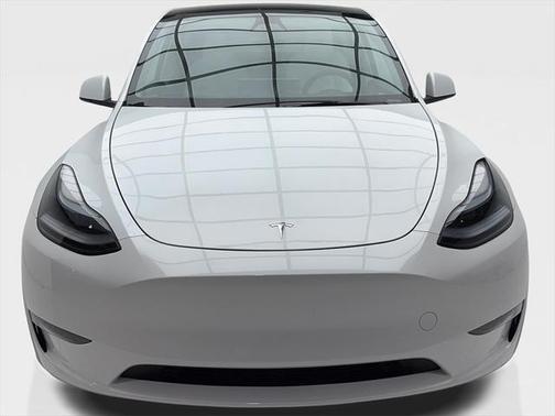 2024 Tesla Model Y Long Range Dual Motor All-Wheel Drive