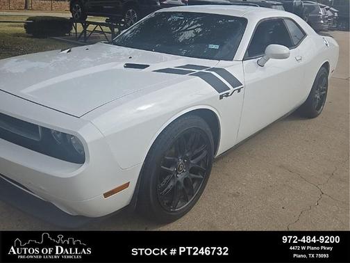 2012 Dodge Challenger SXT