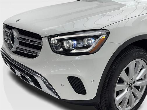 2021 Mercedes-Benz GLC 300 Base