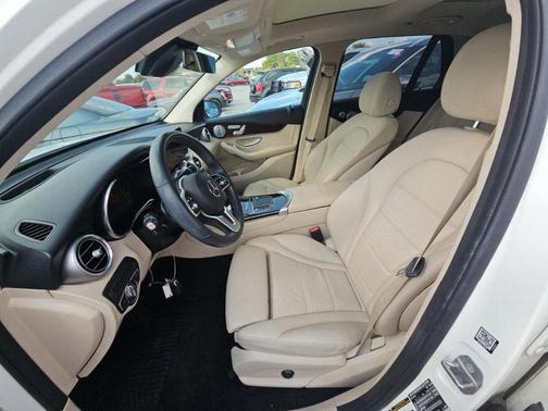 2021 Mercedes-Benz GLC 300 Base