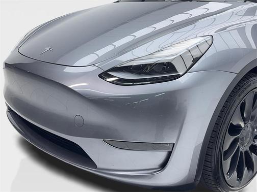 2024 Tesla Model Y Performance Dual Motor All-Wheel Drive