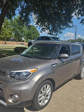 2019 Kia Soul +