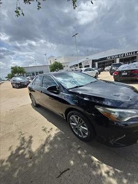 2017 Toyota Camry SE