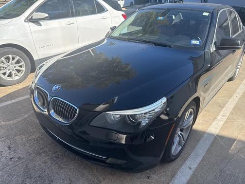 2010 BMW 528 528i