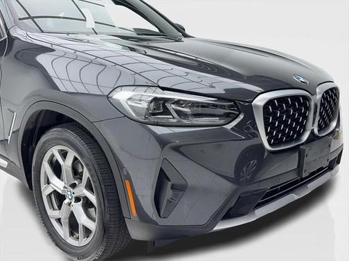 2024 BMW X4 xDrive30i