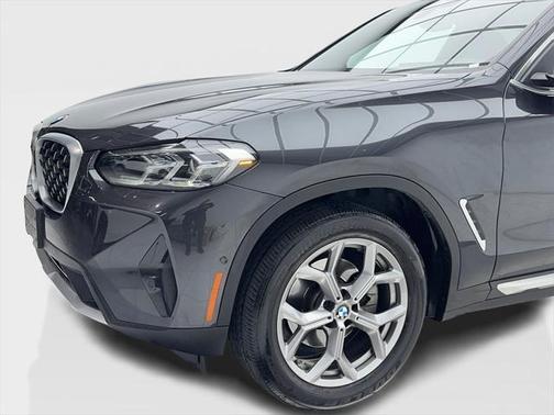 2024 BMW X4 xDrive30i