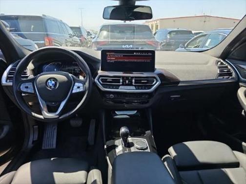 2024 BMW X4 xDrive30i